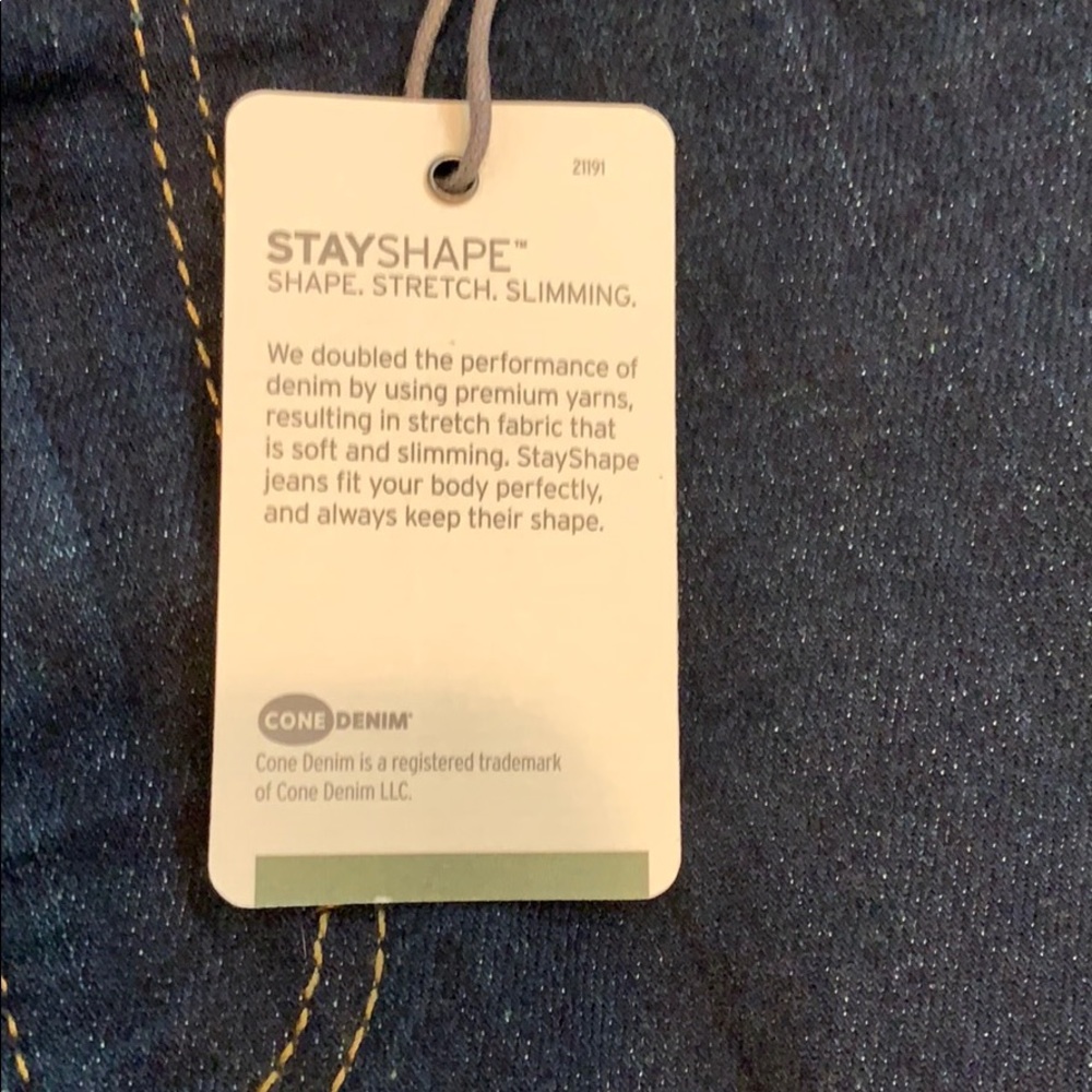 Eddie Bauer jeans - Picture 4 of 6